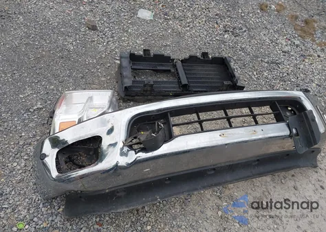 2017 Nissan Titan Sv из США, поврежденный, VIN 1N6AA1E58HN544088